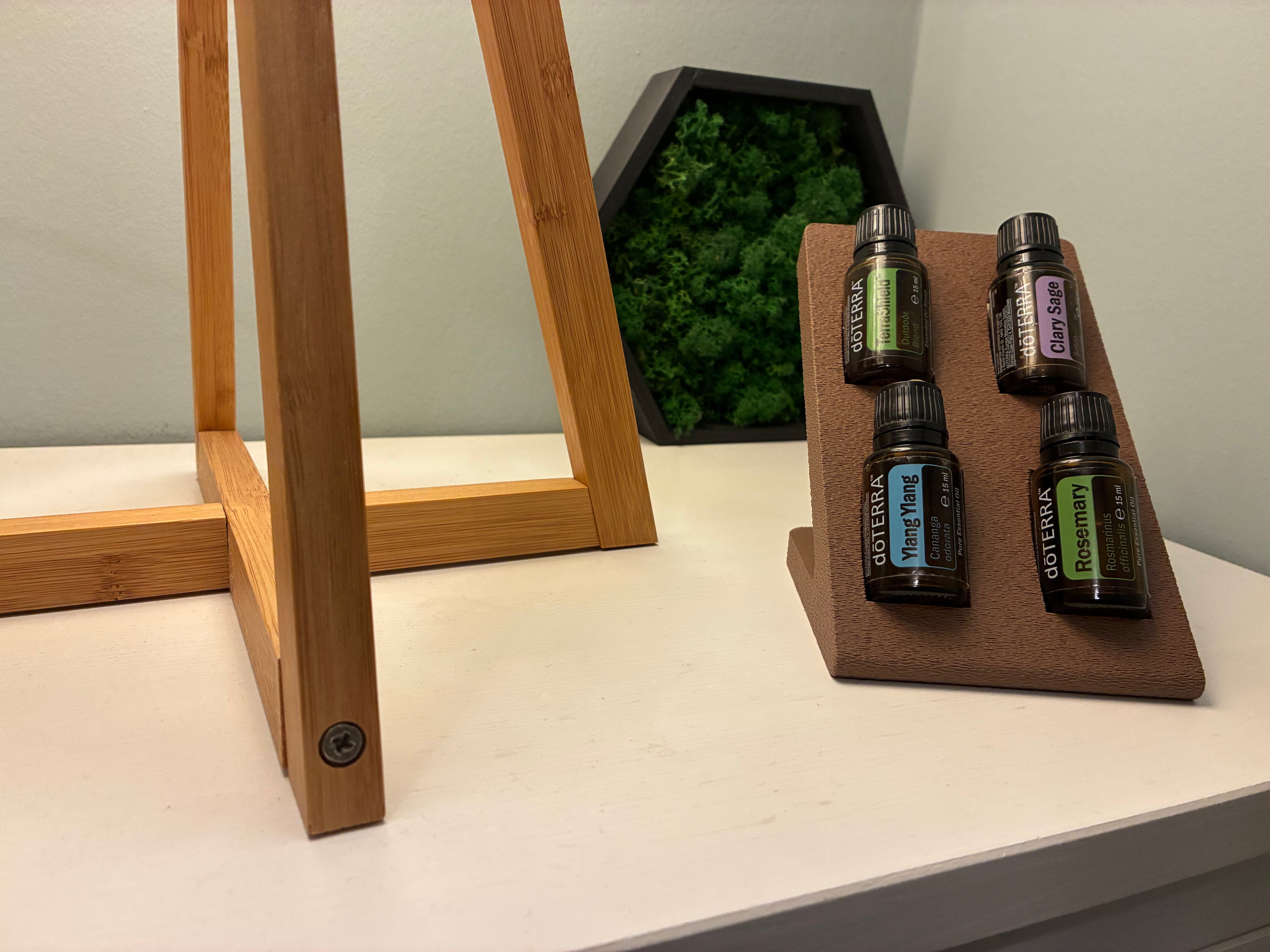 Customizable Essential Oils Stand – Display for 15ml Bottles | Display Rack
